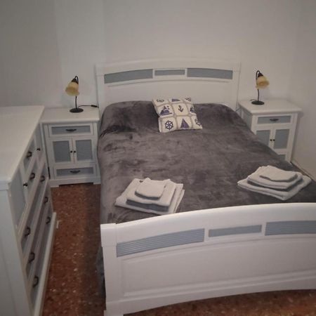 Edificio Gijon Newly Renovated Two-Bedroom Apartment Benidorm Extérieur photo