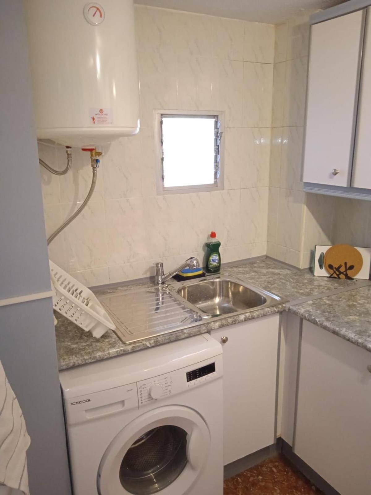 Edificio Gijon Newly Renovated Two-Bedroom Apartment Benidorm Extérieur photo